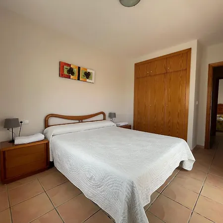 Vila Gaudi Nova Oliva